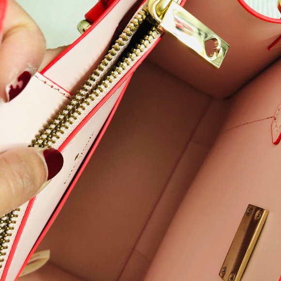 Kate Spade purse - Picture 6 of 8